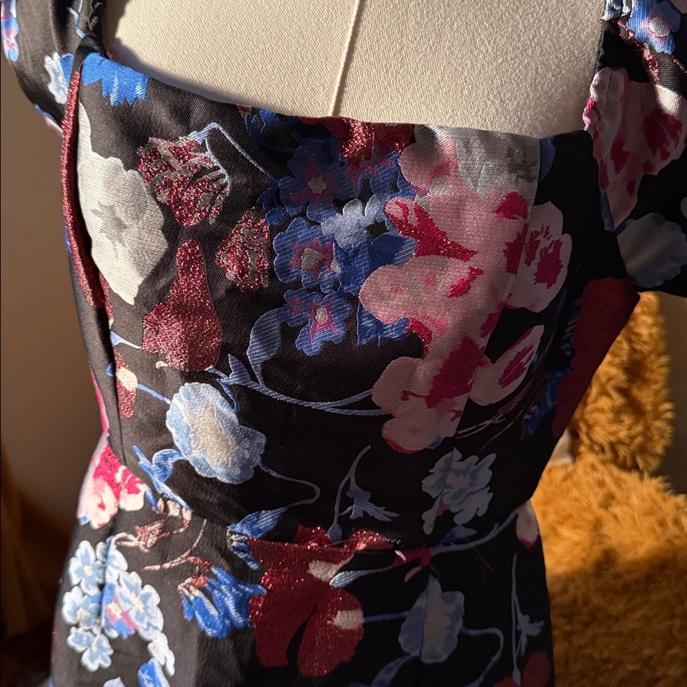 NWT Multi floral Jacquard Puff Sleeve Dress - Picture 5 of 8